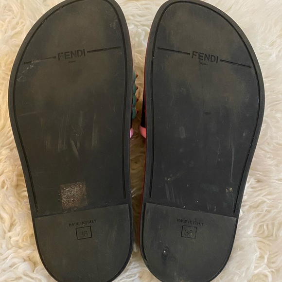 Fendi pool slides - Picture 6 of 7